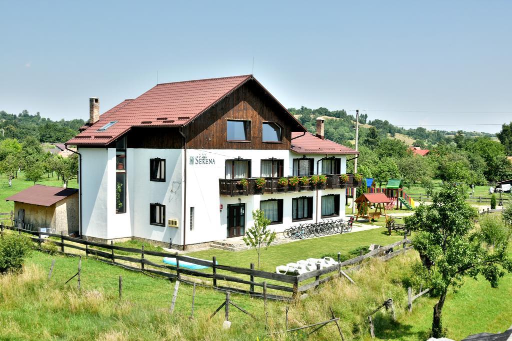 Serena Guesthouse Bran Bran  Exteriör bild